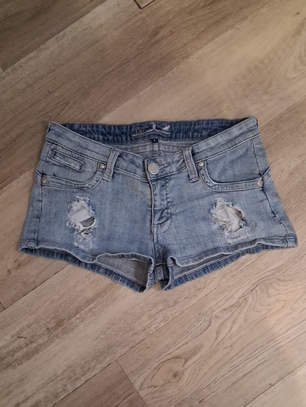 5/$13 Bu Malibu denim shorts